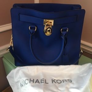 Michael Kors Mercer Large Tote
